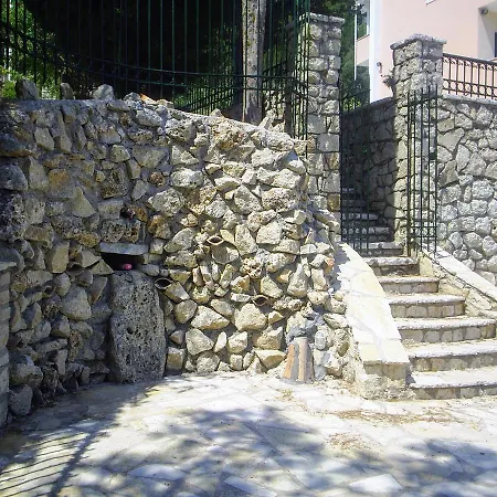 Вилла Estate Dafnopanagia Magda Karia (Lefkada)