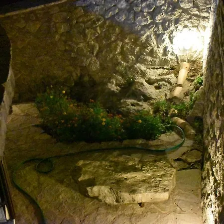 Estate Dafnopanagia Magda Villa *