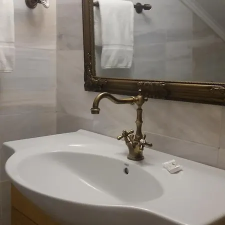 Estate Dafnopanagia Magda Karia (Lefkada)